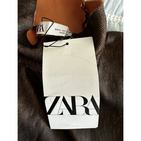 New Zara Ribbed Mock Neck Crop Top Tank Black Yellow Gold Shimmer Size Small - Picture 3 of 3